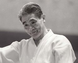 Сёдзи Нисио. 1927—2005